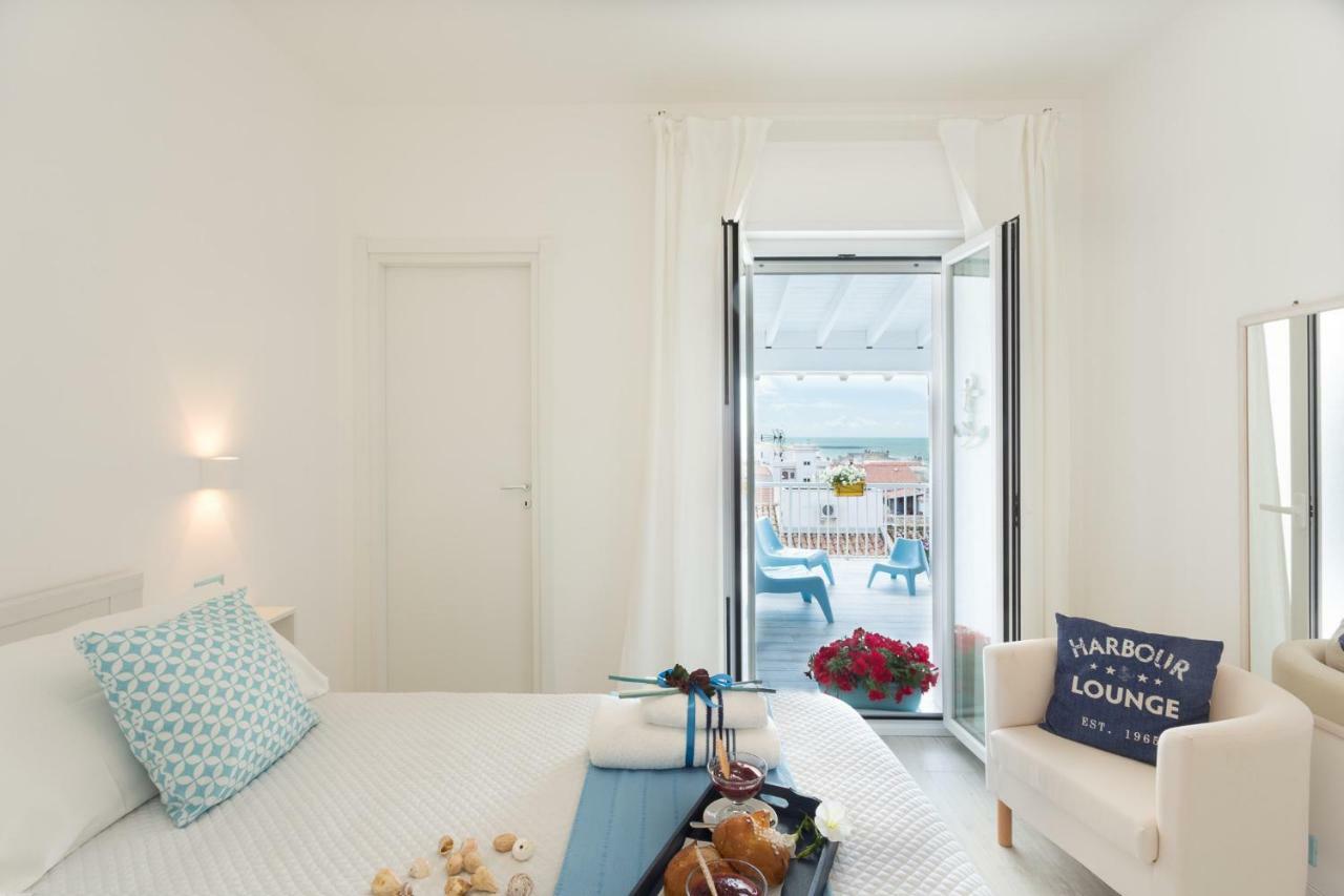 Acqua Azzurra Holiday Home 마리나디라구사 외부 사진