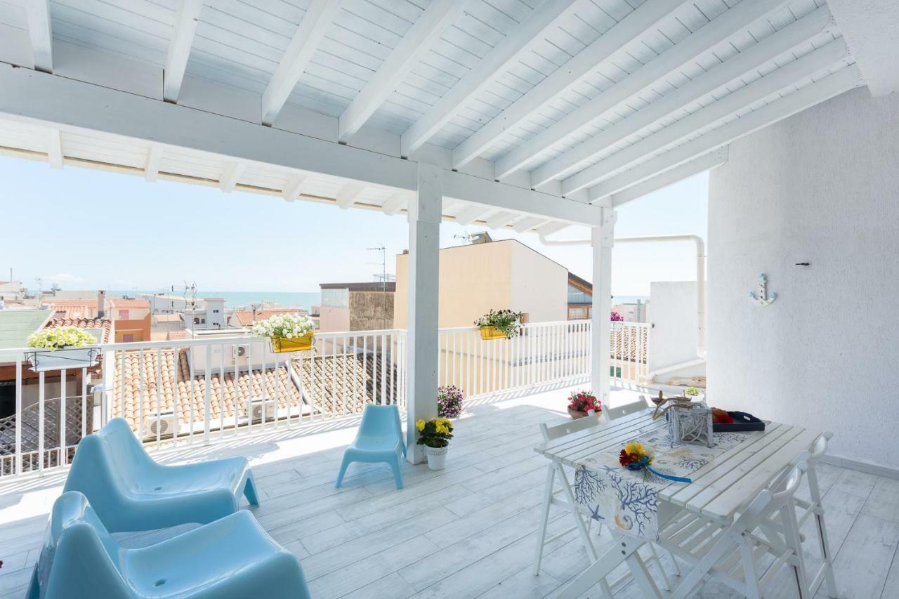 Acqua Azzurra Holiday Home 마리나디라구사 외부 사진